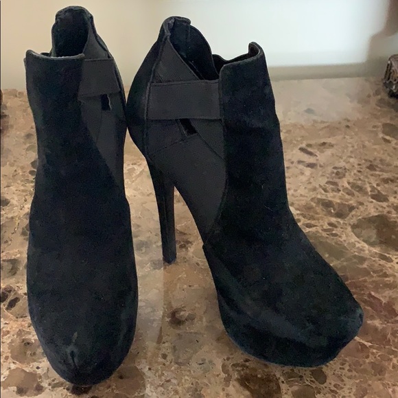 steve madden high heel booties
